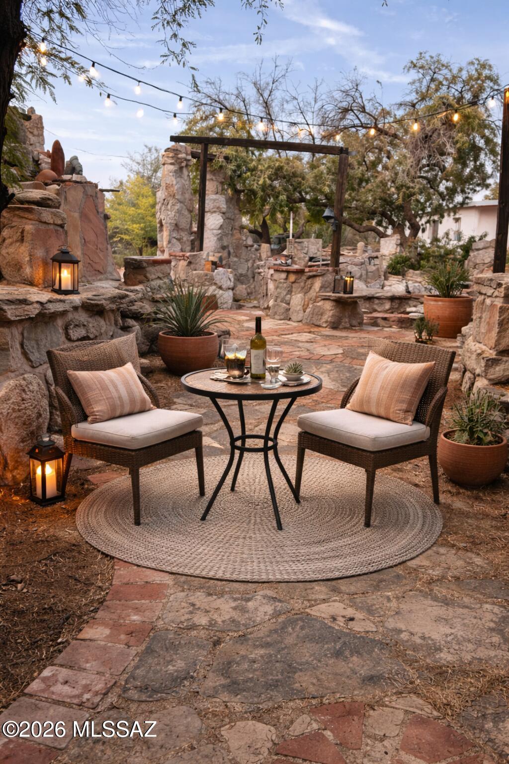 4415 North Swan Road Tucson, AZ 85718 - Photo 3 of 33 a view of a terrace with furniture
