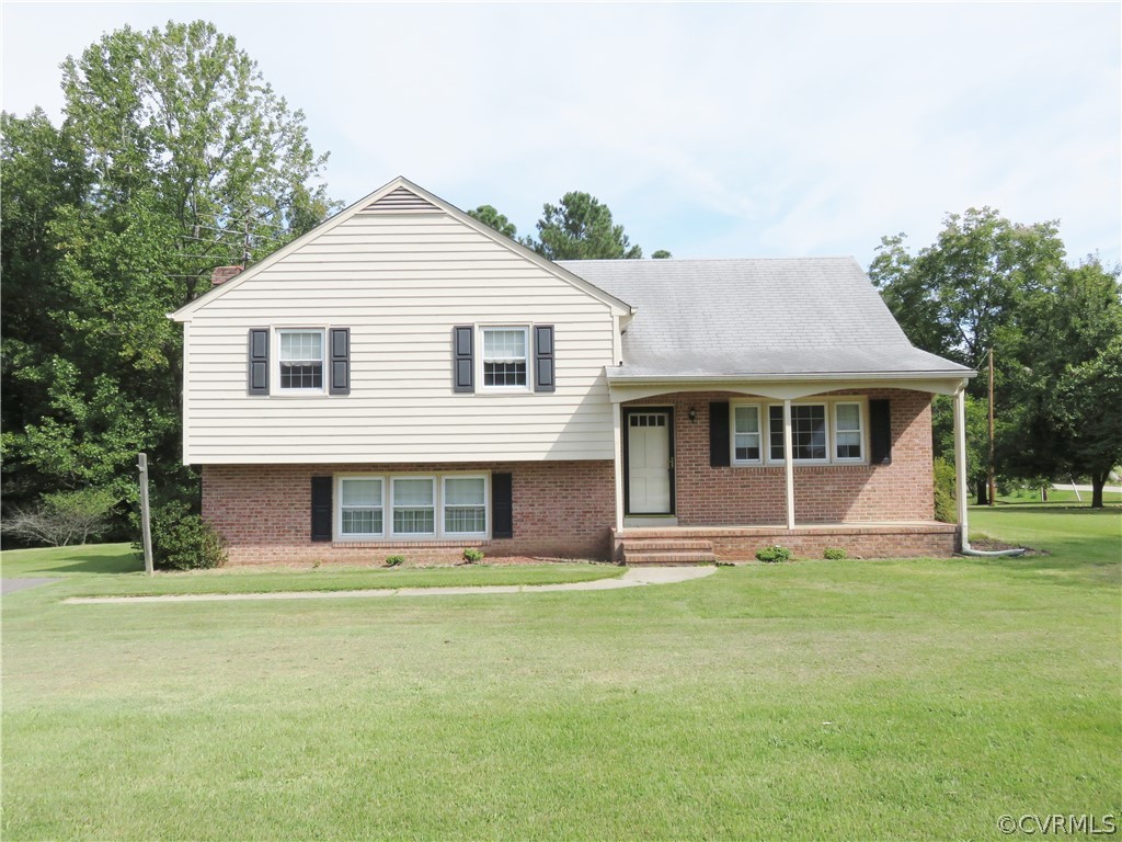 80 Choctaw Ridge Aylett, VA 23009 - Photo 4 of 37 Gallery Image 4