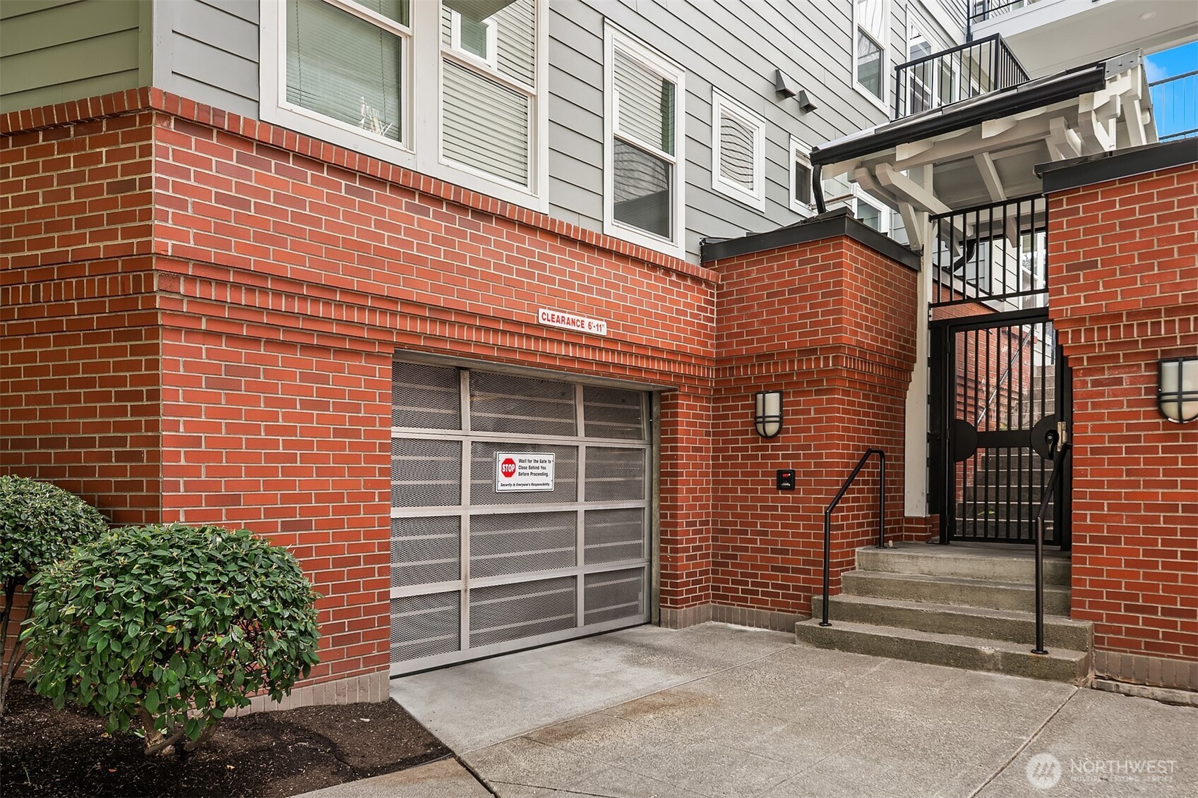 2101 North 55th Street, Unit 312 Seattle, WA 98103 - Photo 21 of 28