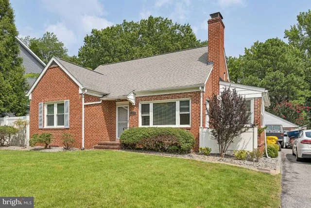 $3,300 | 1026 Turkey Point Road, Edgewater, MD 21037