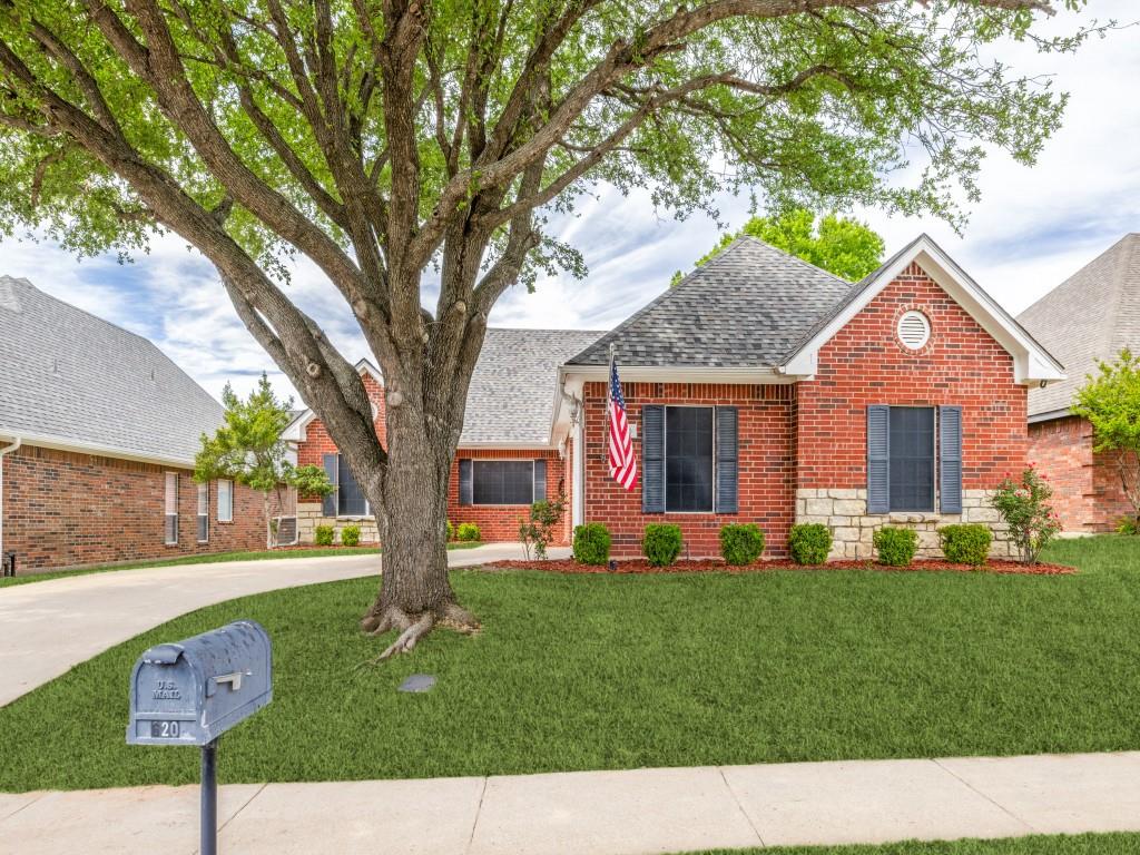 620 Madison Place Sherman, TX 75092 - Photo 2 of 27 Front of the house
