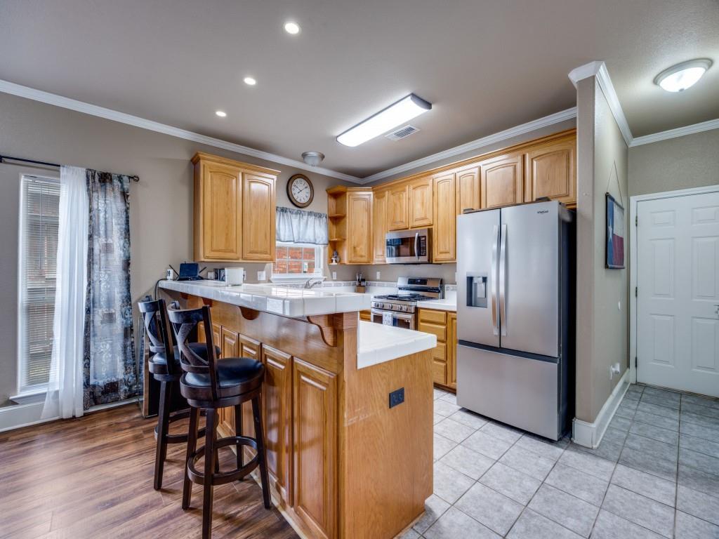 620 Madison Place Sherman, TX 75092 - Photo 8 of 27