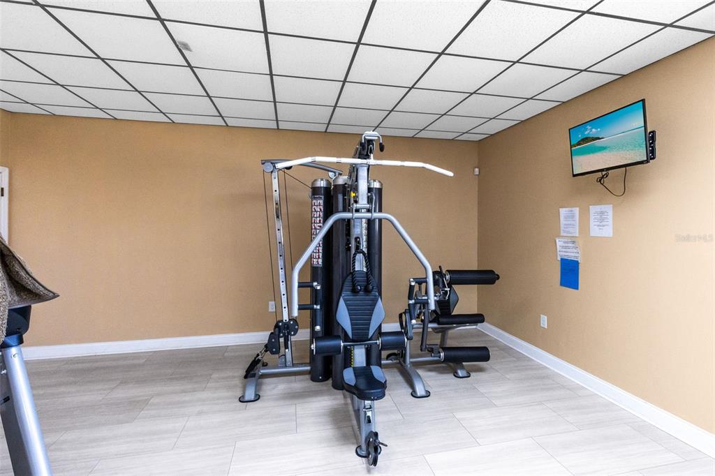 5331 Maize Street Orlando, FL 32821 - Photo 28 of 35 a view of gym equipment with windows