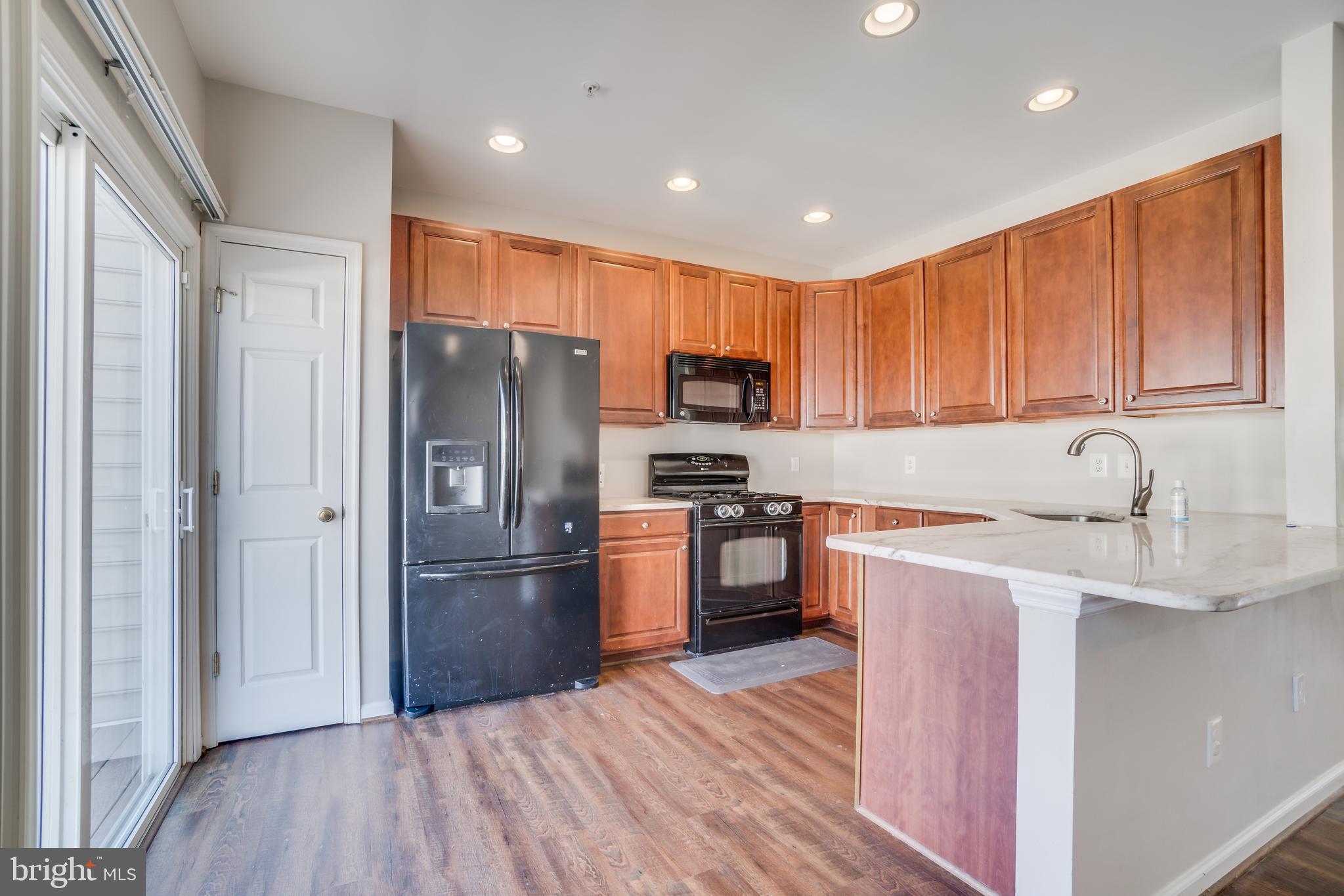 723 Main Street, Unit B Gaithersburg, MD 20878 - Photo 11 of 27