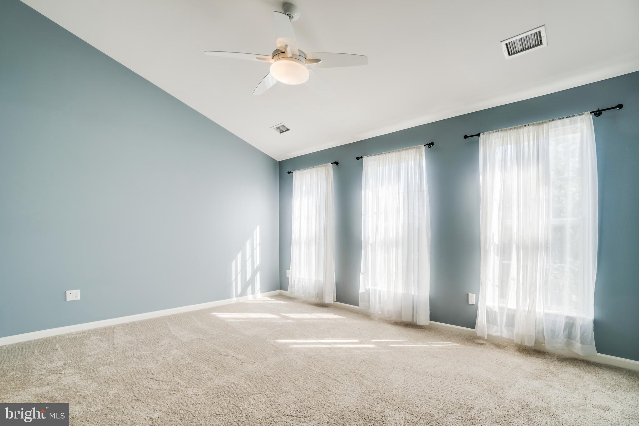 723 Main Street, Unit B Gaithersburg, MD 20878 - Photo 14 of 27