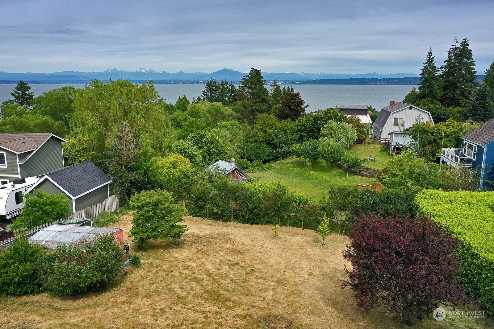 6639 Humphrey Road Clinton, WA 98236 - Photo 29 of 34 Gallery Image 29