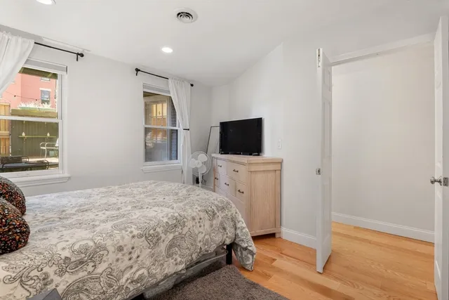 $649,000 | 681 Massachusetts Avenue, Unit 1, Boston, MA 02118