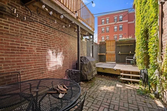 $649,000 | 681 Massachusetts Avenue, Unit 1, Boston, MA 02118