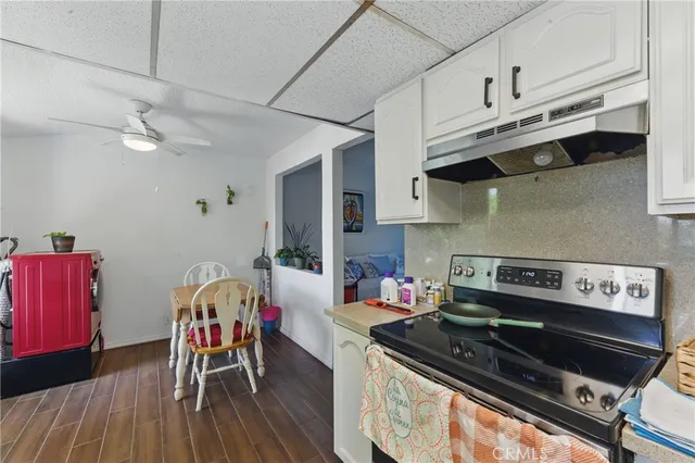 $320,000 | 611 South Orange Avenue, Unit 11, Santa Ana, CA 92701