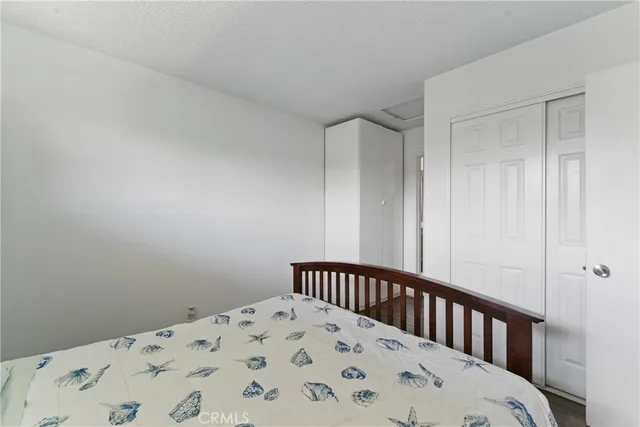 $320,000 | 611 South Orange Avenue, Unit 11, Santa Ana, CA 92701