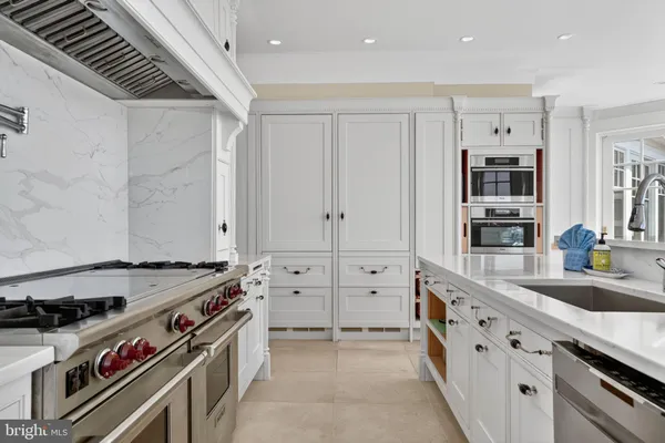 $6,900,000 | 9601 Oceanview Lane, Ocean City, MD 21842