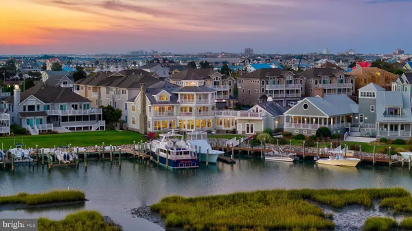 $6,900,000 | 9601 Oceanview Lane, Ocean City, MD 21842