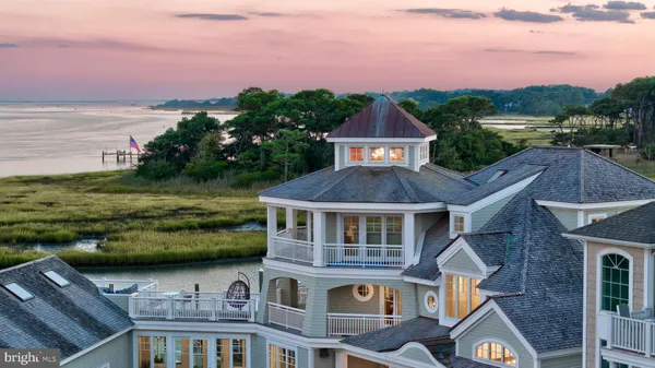 $6,900,000 | 9601 Oceanview Lane, Ocean City, MD 21842