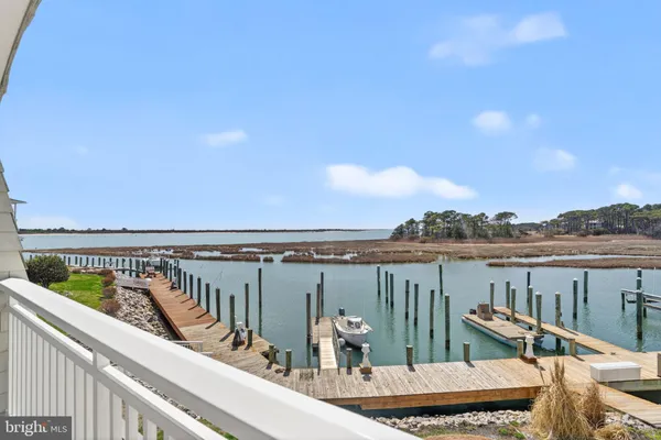 $6,900,000 | 9601 Oceanview Lane, Ocean City, MD 21842