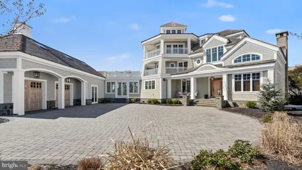 $6,900,000 | 9601 Oceanview Lane, Ocean City, MD 21842