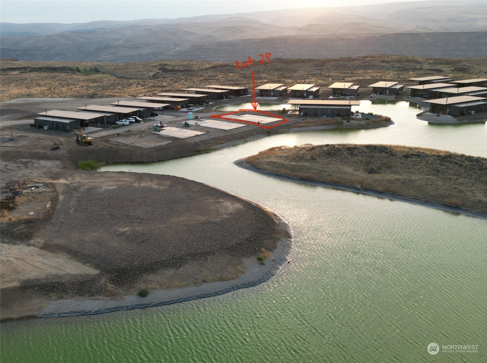 240 Northwest Rattlesnake Point Road Quincy, WA 98848 - Photo 2 of 37 a view of a ocean view