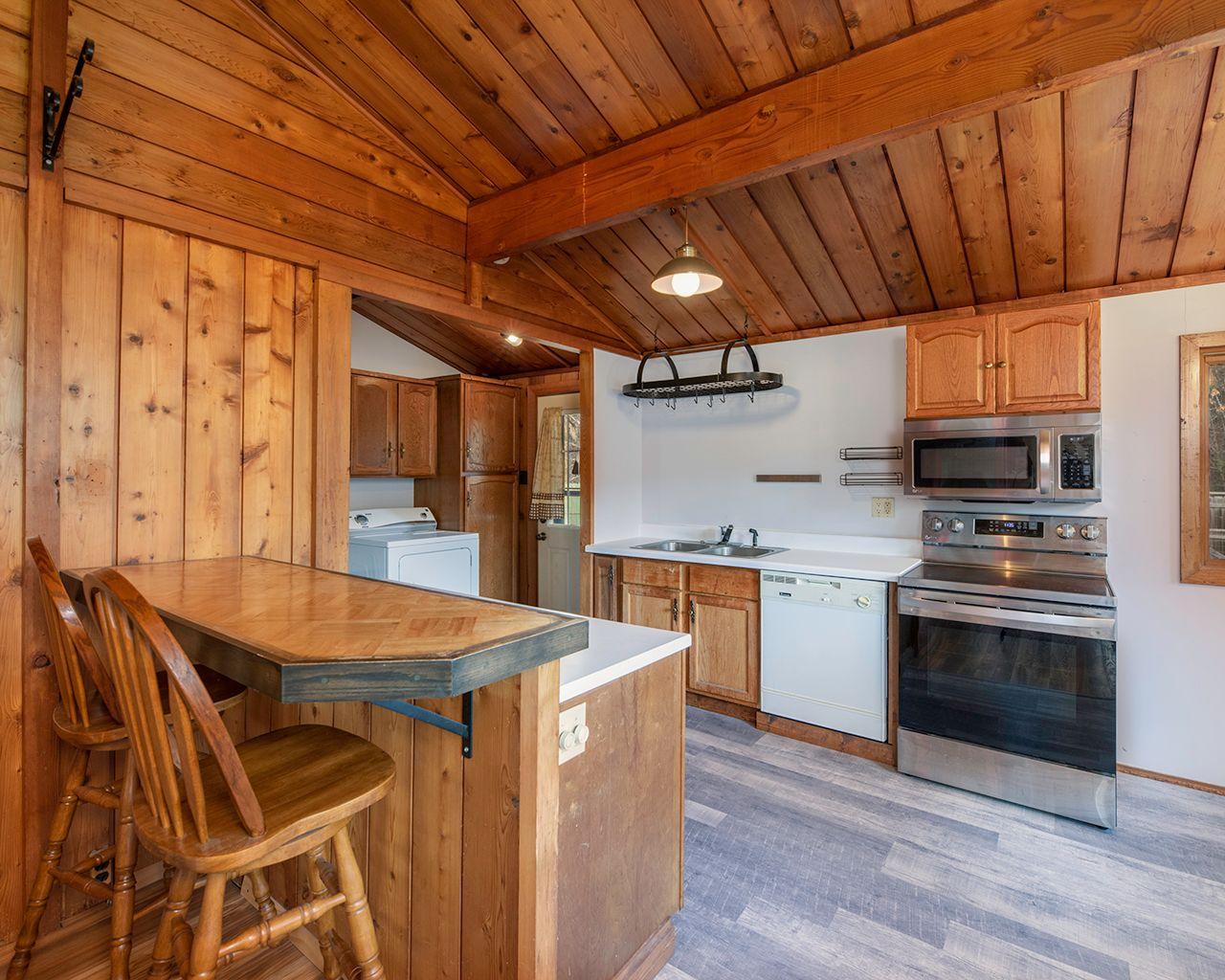2574 Ryan Rpds Bluff Rhinelander, WI 54501 - Photo 6 of 46 Gallery Image 6