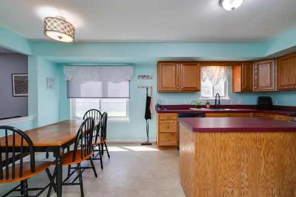 $405,000 | 4870 Dunham Drive, Reading, PA 19606