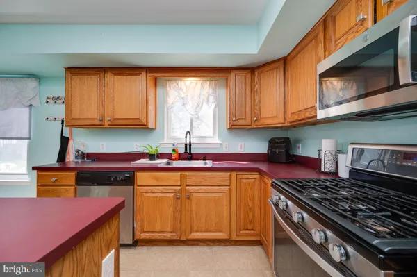 $405,000 | 4870 Dunham Drive, Reading, PA 19606