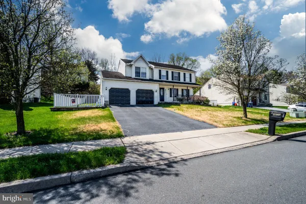 $405,000 | 4870 Dunham Drive, Reading, PA 19606