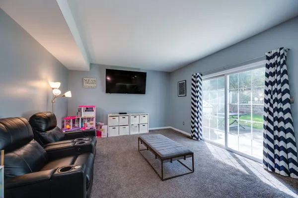 $405,000 | 4870 Dunham Drive, Reading, PA 19606