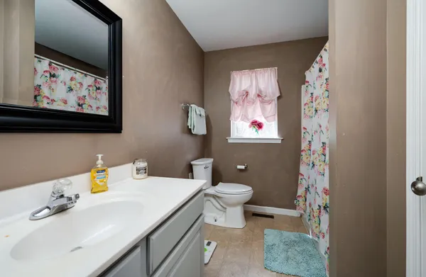 $405,000 | 4870 Dunham Drive, Reading, PA 19606