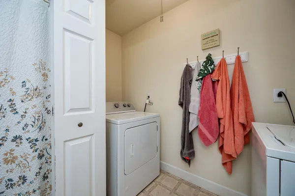 $405,000 | 4870 Dunham Drive, Reading, PA 19606