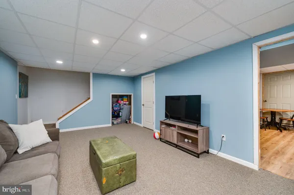 $405,000 | 4870 Dunham Drive, Reading, PA 19606