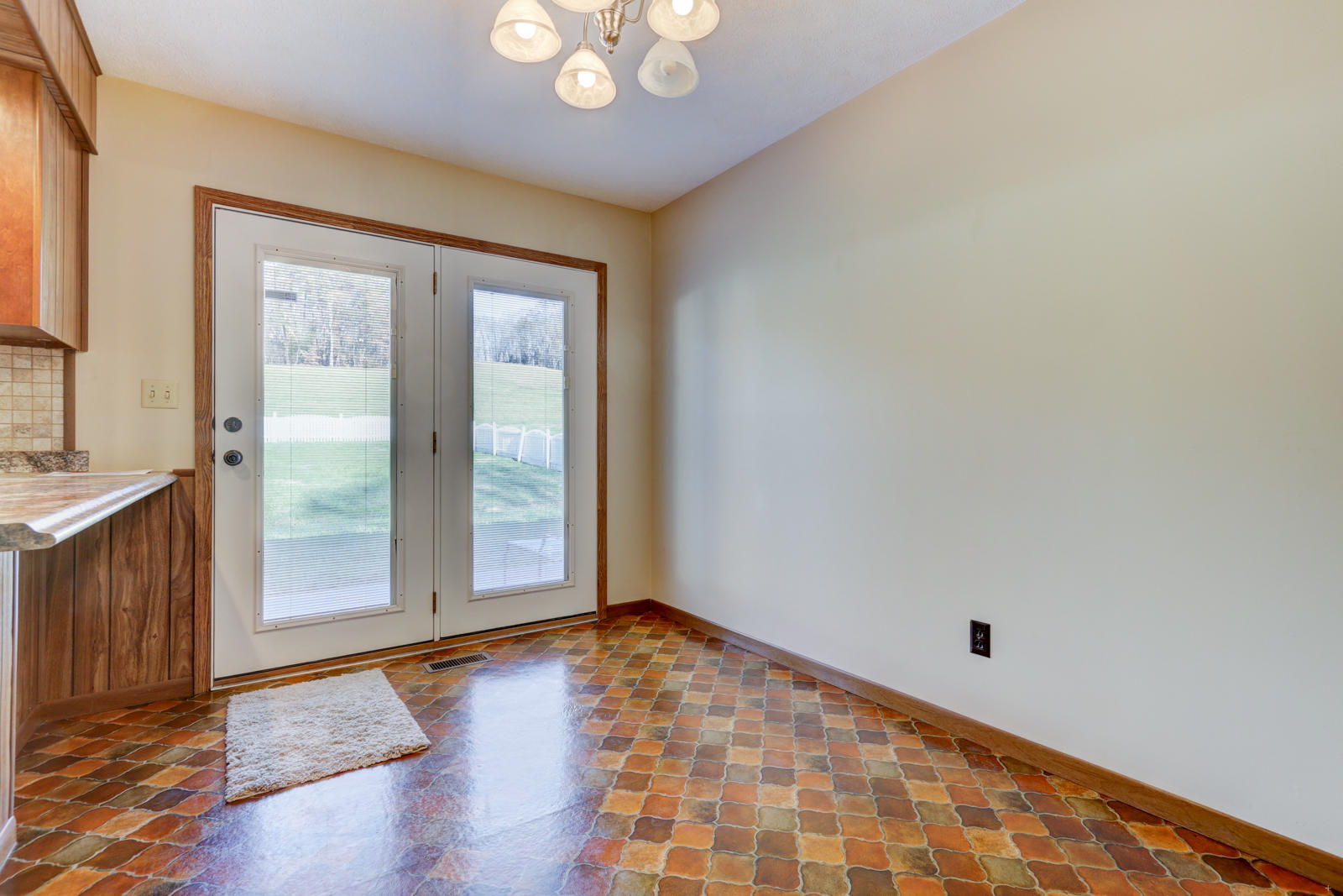 5704 Hickory Valley Road Heiskell, TN 37754 - Photo 17 of 23 Positive Perceptions (8)