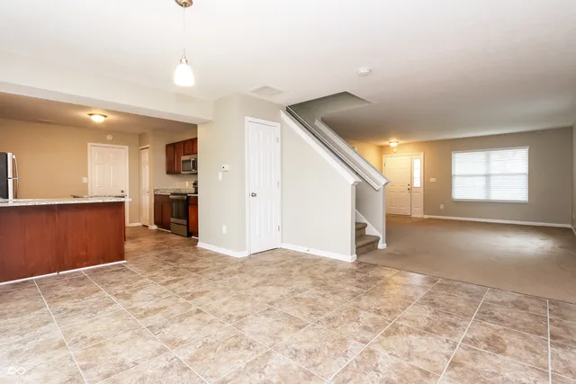 $1,860 | 2261 Rosswood Boulevard, Indianapolis, IN 46229