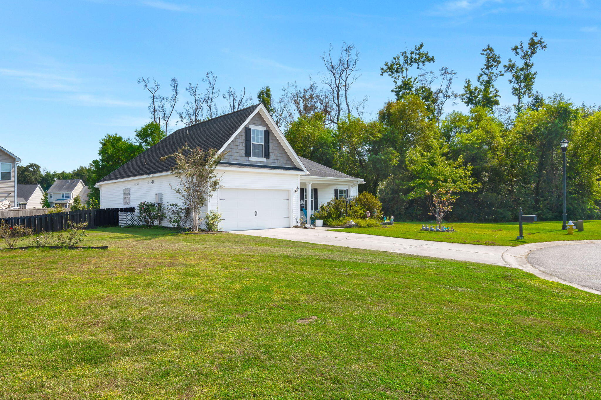 8127 Saveur Lane Charleston, SC 29406 - Photo 2 of 32 2