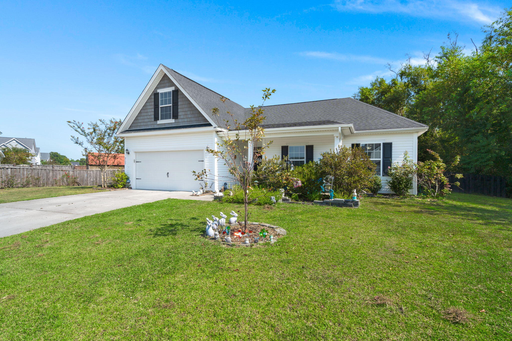 8127 Saveur Lane Charleston, SC 29406 - Photo 3 of 32 3