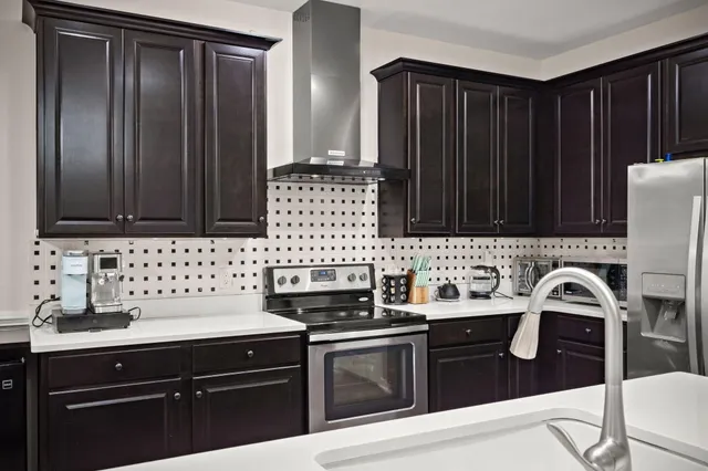 $425,900 | 8127 Saveur Lane, Charleston, SC 29406