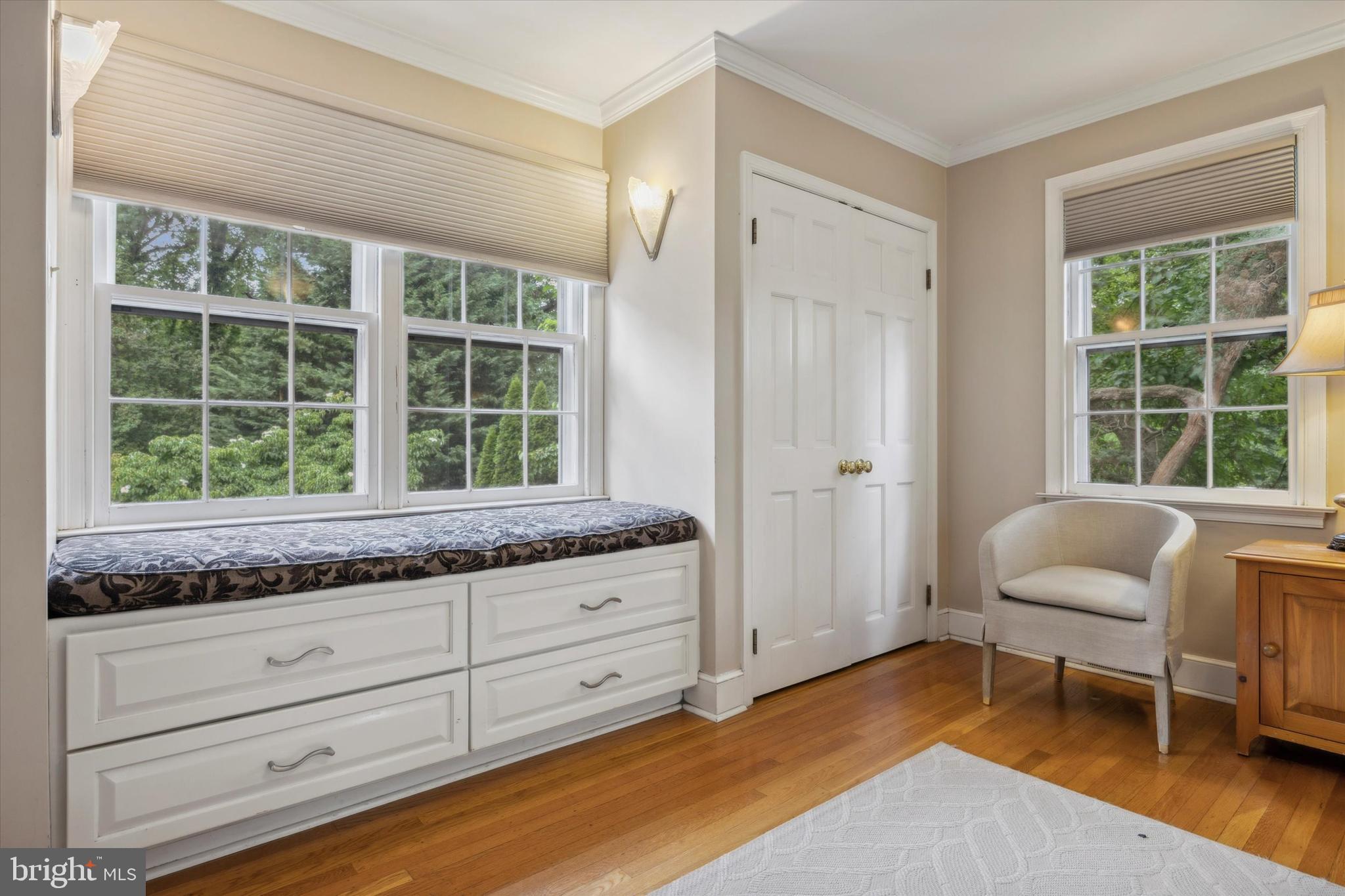 648 Mulford Road Wyncote, PA 19038 - Photo 25 of 60 Window seat adds charm to main bedroom