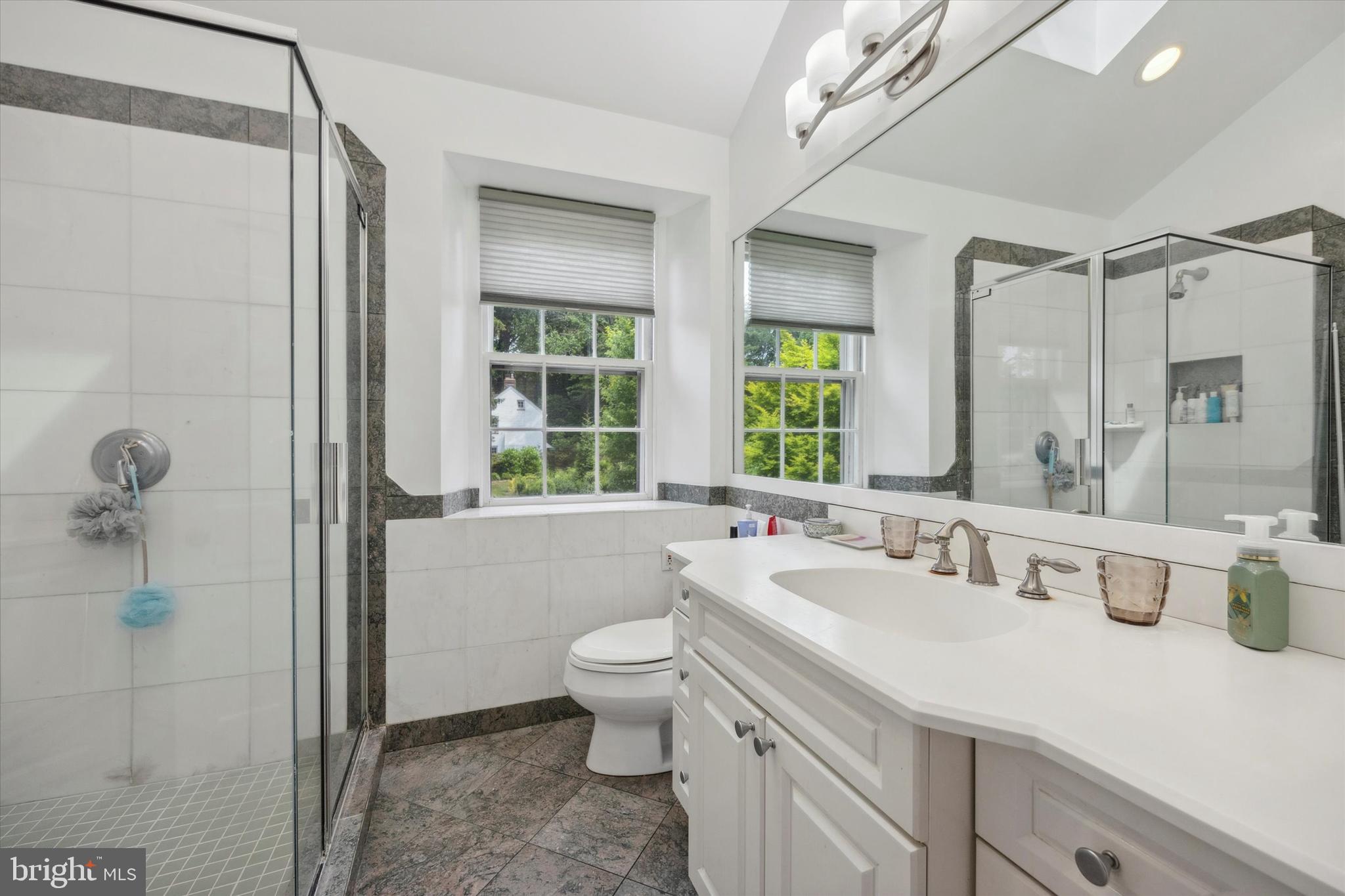 648 Mulford Road Wyncote, PA 19038 - Photo 26 of 60 Primary updated full bath