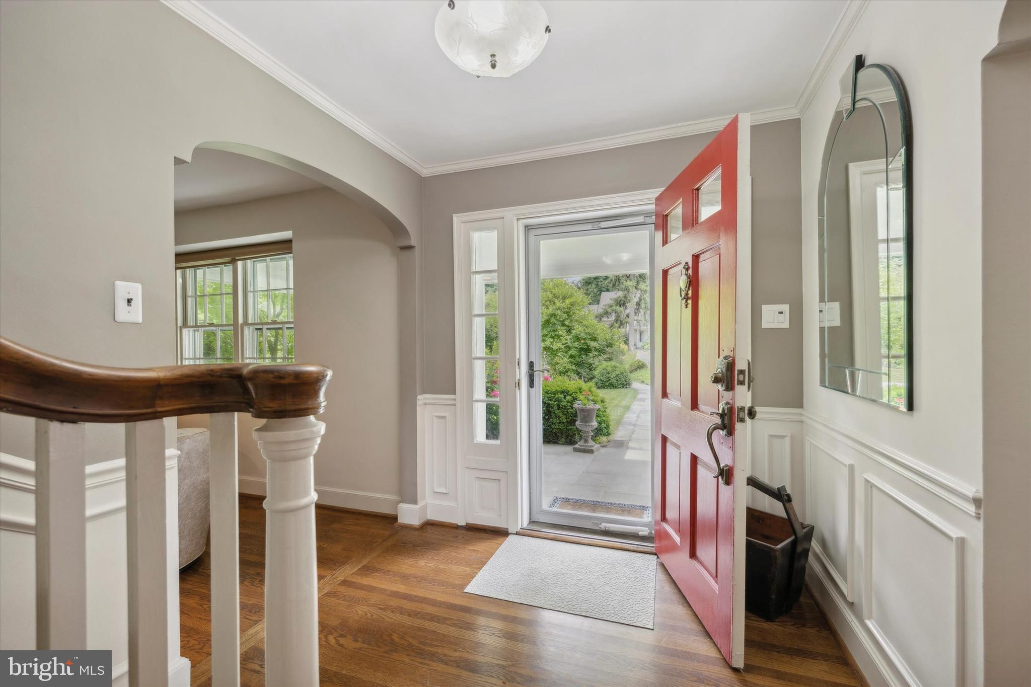 648 Mulford Road Wyncote, PA 19038 - Photo 4 of 60 Center Hall Entry