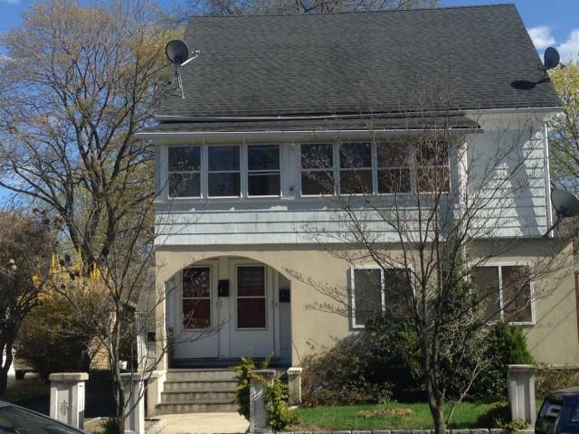 83 Laurel Place Bridgeport, CT 06604 - Photo 1 of 1