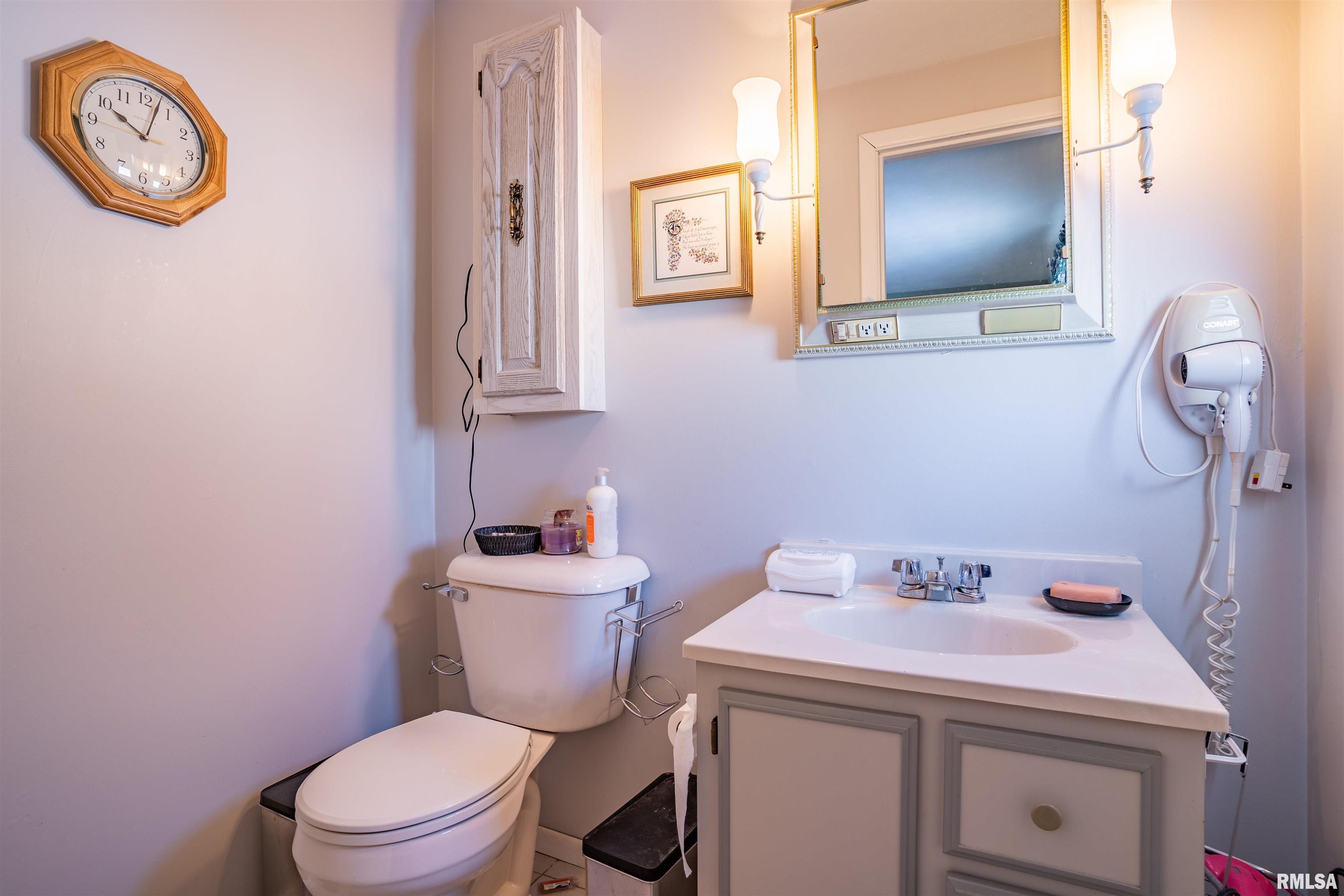 1308 Springfield Road East Peoria, IL 61611 - Photo 17 of 30 Gallery Image 17