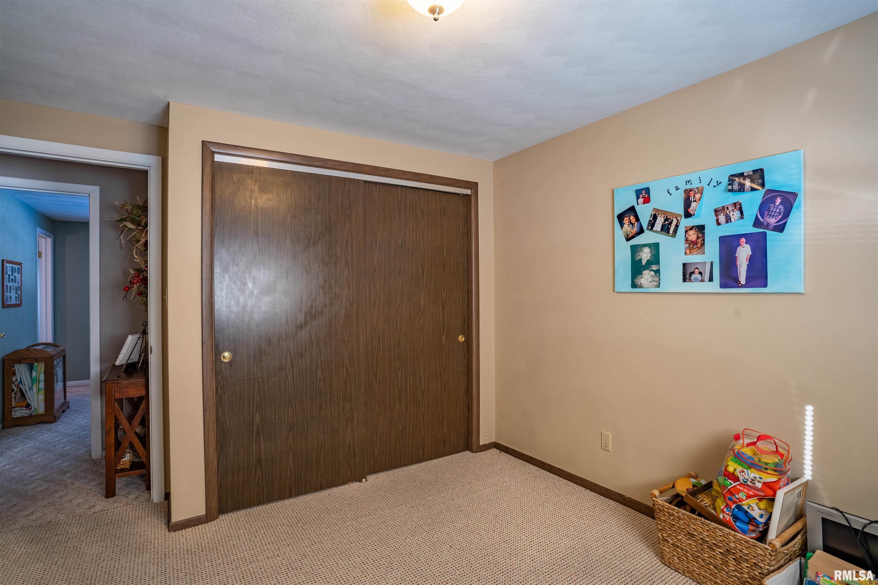 1308 Springfield Road East Peoria, IL 61611 - Photo 21 of 30 Gallery Image 21