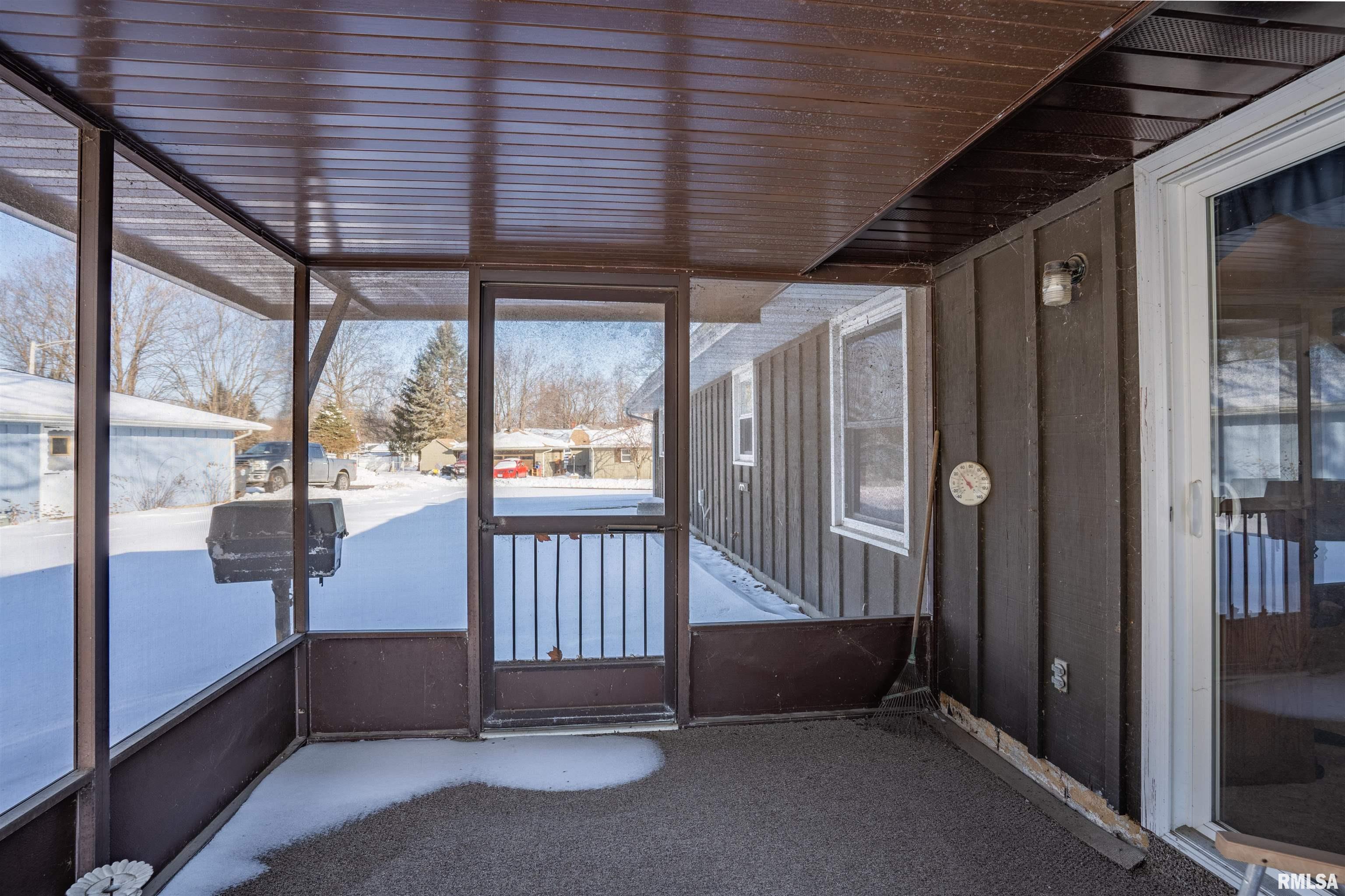 1308 Springfield Road East Peoria, IL 61611 - Photo 23 of 30 Gallery Image 23