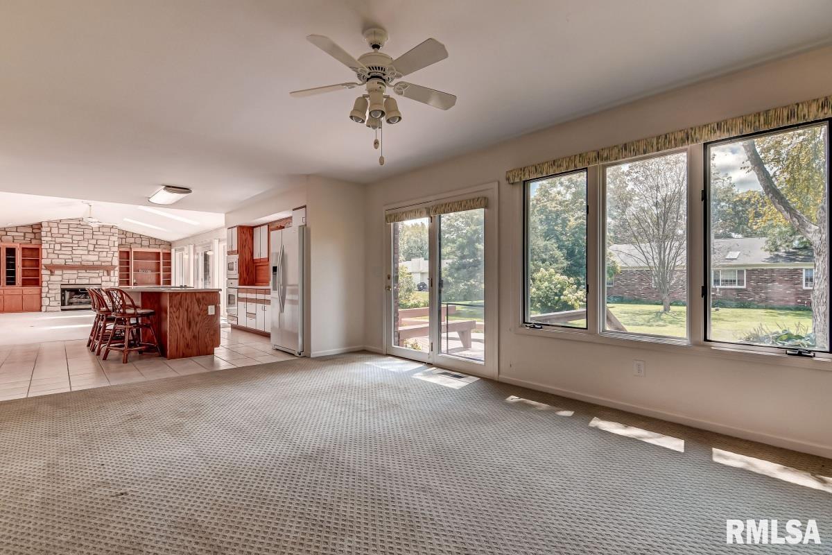 2216 Huntleigh Road Springfield, IL 62704 - Photo 15 of 49