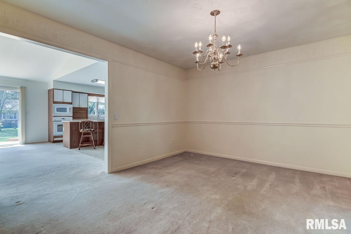 2216 Huntleigh Road Springfield, IL 62704 - Photo 17 of 49