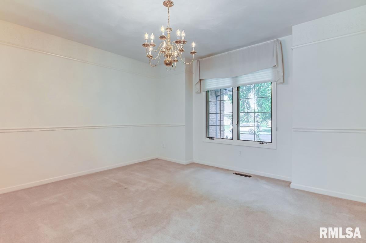 2216 Huntleigh Road Springfield, IL 62704 - Photo 19 of 49