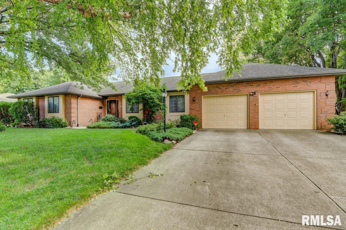 2216 Huntleigh Road Springfield, IL 62704 - Photo 3 of 49