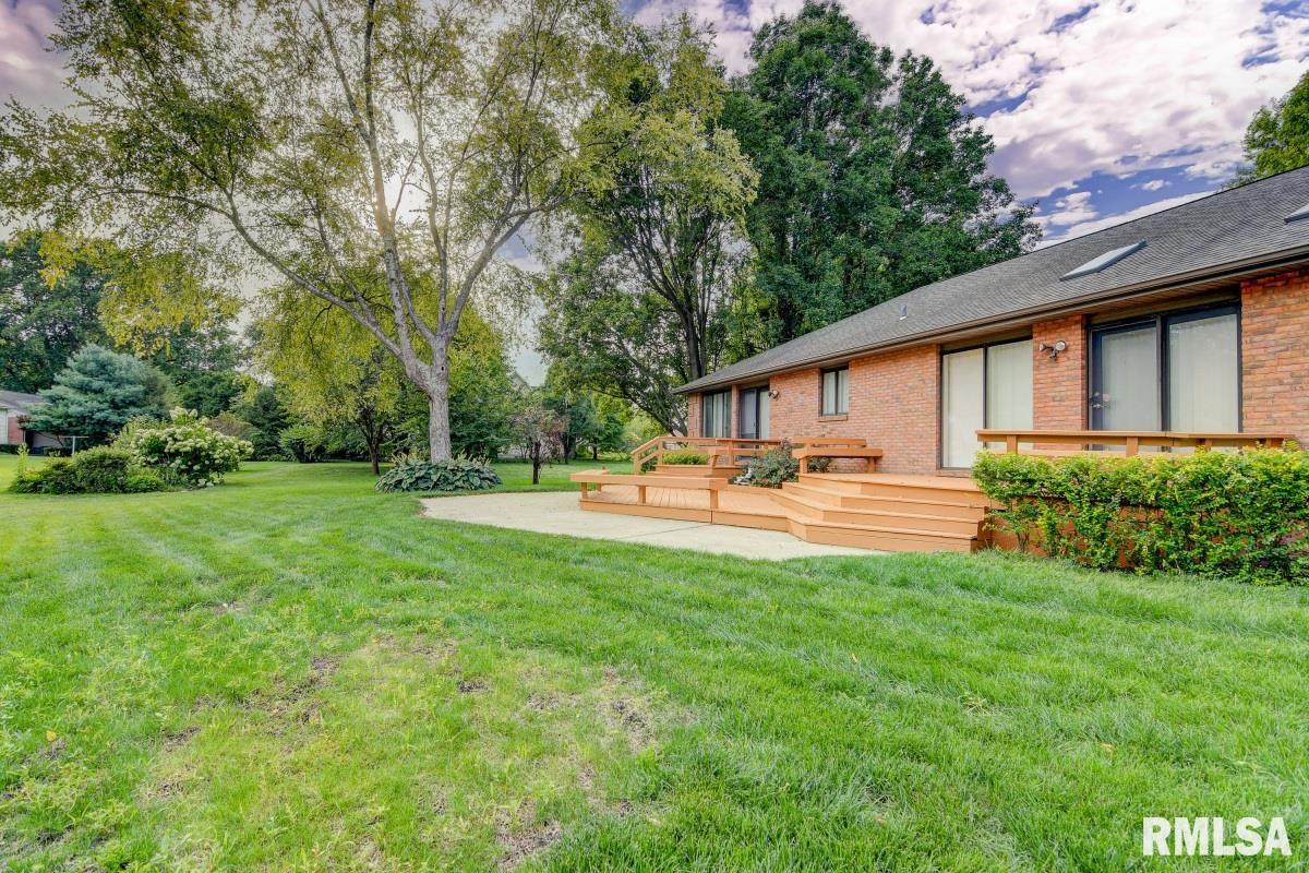 2216 Huntleigh Road Springfield, IL 62704 - Photo 36 of 49