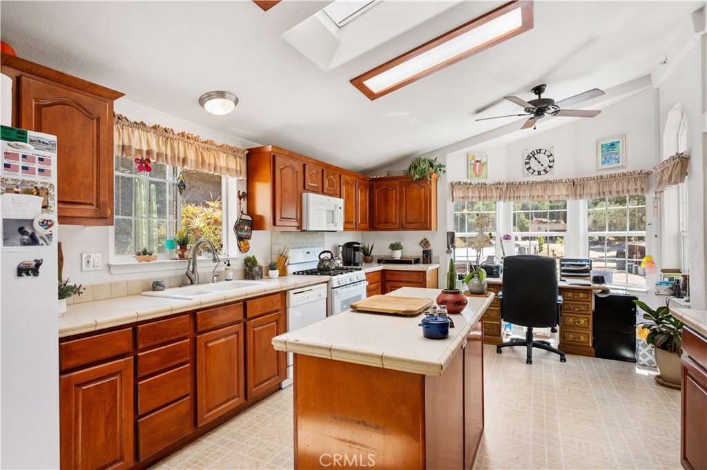 6870 Long Canyon Road Santa Maria, CA 93454 - Photo 10 of 61 Gallery Image 10