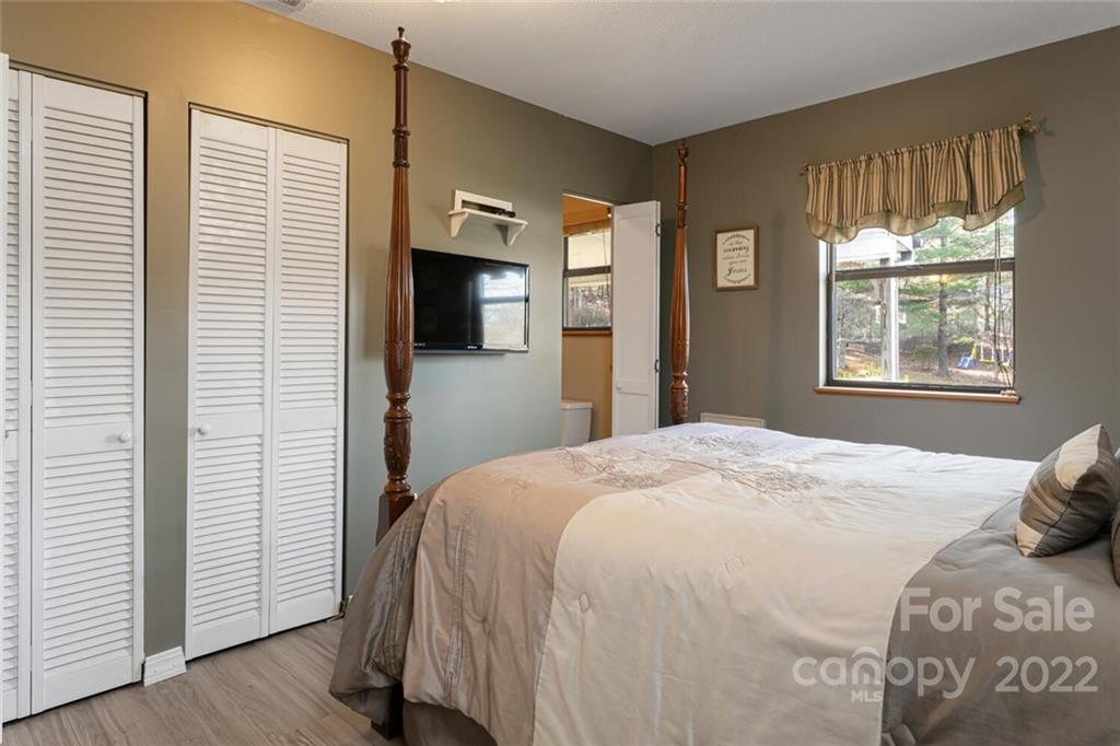 7 Tuttle Road Hendersonville, NC 28792 - Photo 25 of 39 Gallery Image 25