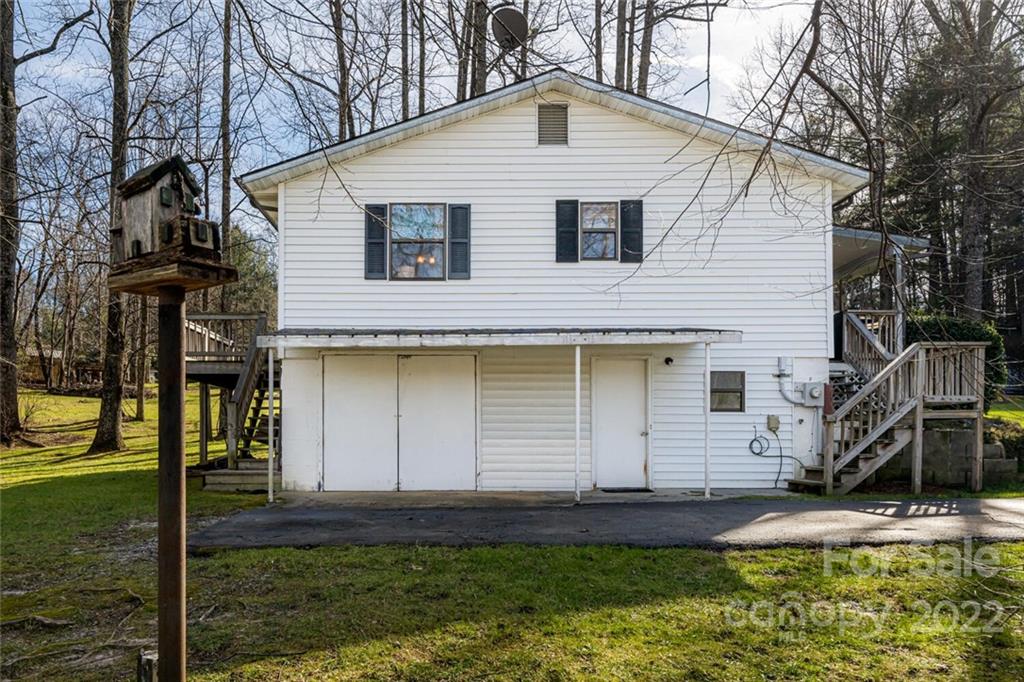 7 Tuttle Road Hendersonville, NC 28792 - Photo 32 of 39 Gallery Image 32