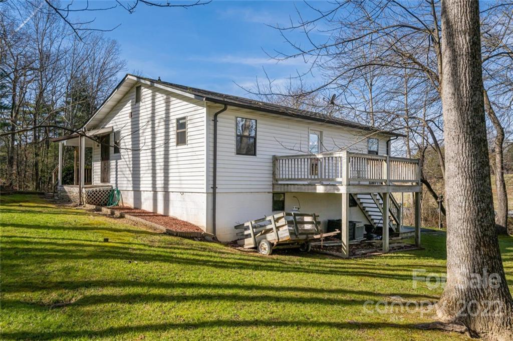 7 Tuttle Road Hendersonville, NC 28792 - Photo 33 of 39 Gallery Image 33