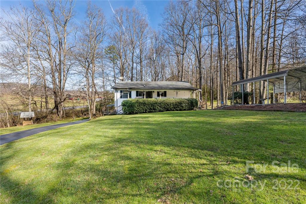 7 Tuttle Road Hendersonville, NC 28792 - Photo 36 of 39 Gallery Image 36